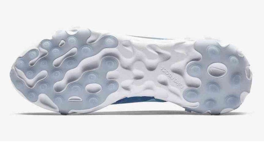 Les baskets Nike React offrent exceptionnelle de style moderne et d'innovation .  design élégant et  choix incontournable.pas cher.le moins cher.