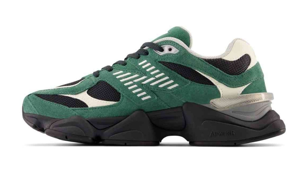 Les baskets New Balance allient style et confort. Leur design classique et leurs matériaux de haute qualité en font un choix idéal pour les amateurs de sneakers.pas cher. Le moins cher.