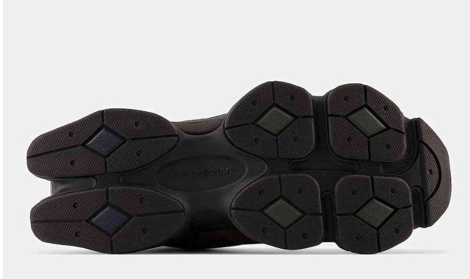 Les baskets New Balance allient style et confort. Leur design classique et leurs matériaux de haute qualité en font un choix idéal pour les amateurs de sneakers.pas cher. Le moins cher.