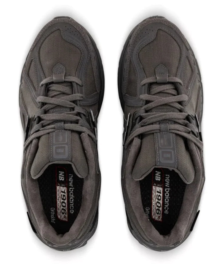 Les baskets New Balance allient style et confort. Leur design classique et leurs matériaux de haute qualité en font un choix idéal pour les amateurs de sneakers.pas cher. Le moins cher.