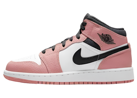 Les baskets Air Jordan 1 offrent un style iconique et une performance légendaire.
 leur design emblématique .pas cher. Le moins cher.