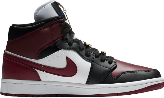 Les baskets Air Jordan 1 offrent un style iconique et une performance légendaire.
De plus, leur design emblématique et leur utilisation.