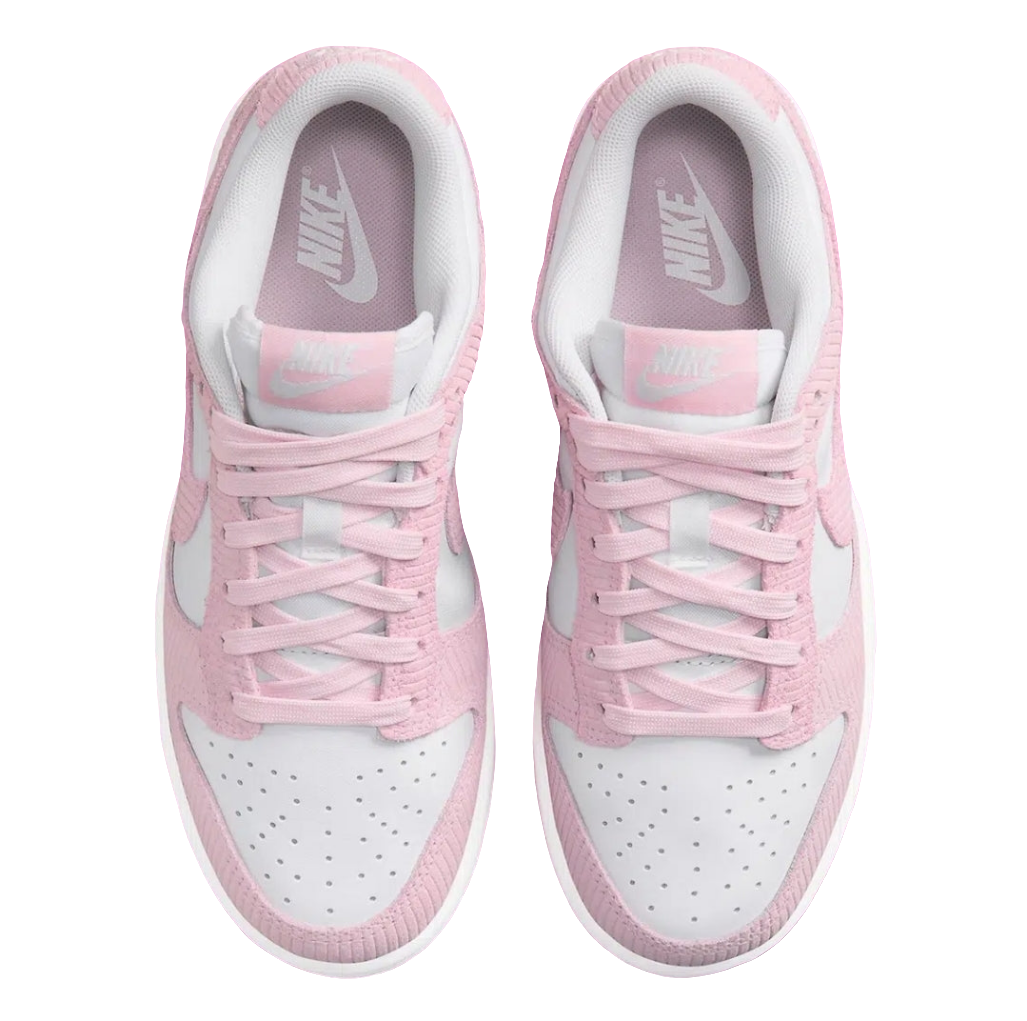 Les baskets Nike SB Dunk allient un style emblématique à un confort supérieur. Leur design légendaire et leurs matériaux de haute qualité. Pas cher.le moins cher .