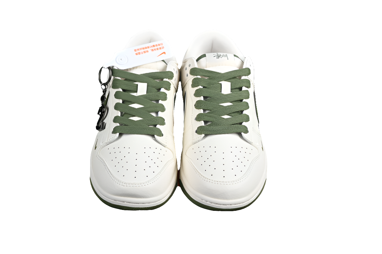 Les baskets Nike SB Dunk allient un style emblématique à un confort supérieur. Leur design légendaire et leurs matériaux de haute qualité. Pas cher.le moins cher .