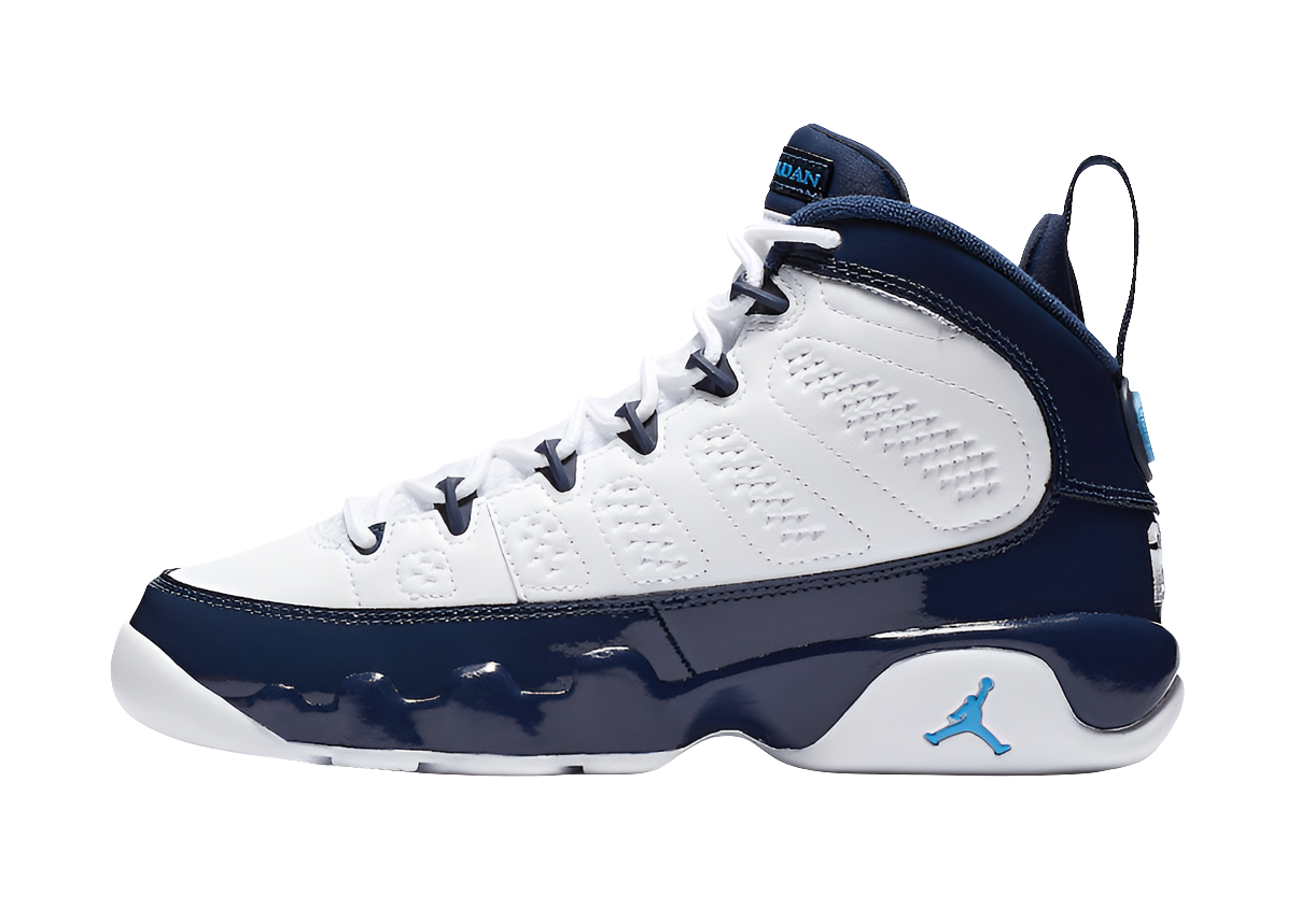 Les  baskets Air Jordan 9 Retro "Pantone" Femme permettent de personnaliser votre style tout en bénéficiant d’un confort supérieur.