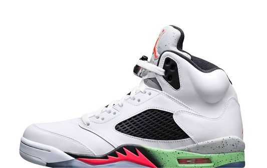 Les baskets Air Jordan 5 offrent un style iconique et une performance remarquable.
De plus,leur design distinctif et l'utilisation. Pas cher, sneakers verte