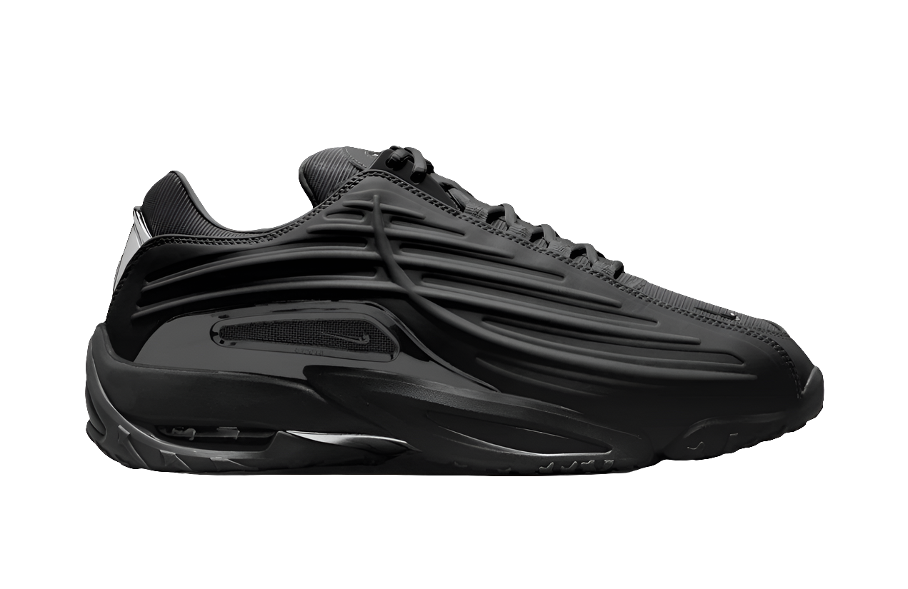 Les baskets Nike X Nocta Hot Step 2 incarnent l'alliance parfaite entre un style audacieux haut de gamme collaboration Nocta.pas cher
