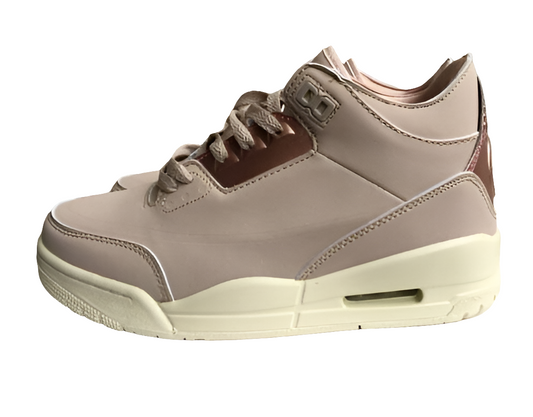 Les Air Jordan 3 Triple White Femme permettent de personnaliser votre style tout en bénéficiant d’un confort supérieur.