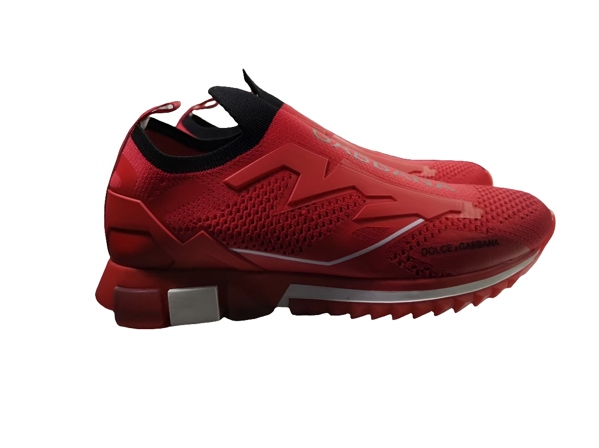 Les baskets sneakers Dolce & Gabbana incarnent un style emblématique et un luxe italien.
 leur design élégant.pas cher . Le moins cher.