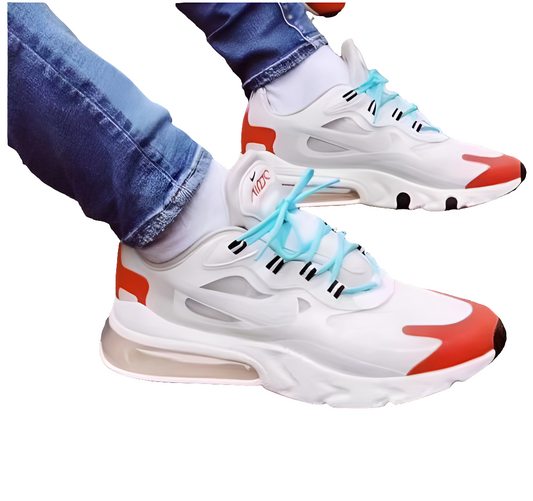 Les baskets Nike React offrent une combinaison exceptionnelle de style moderne et d'innovation technologique. Leur design élégant et les lignes épurées en font un choix incontournable.pas cher.le moins cher.