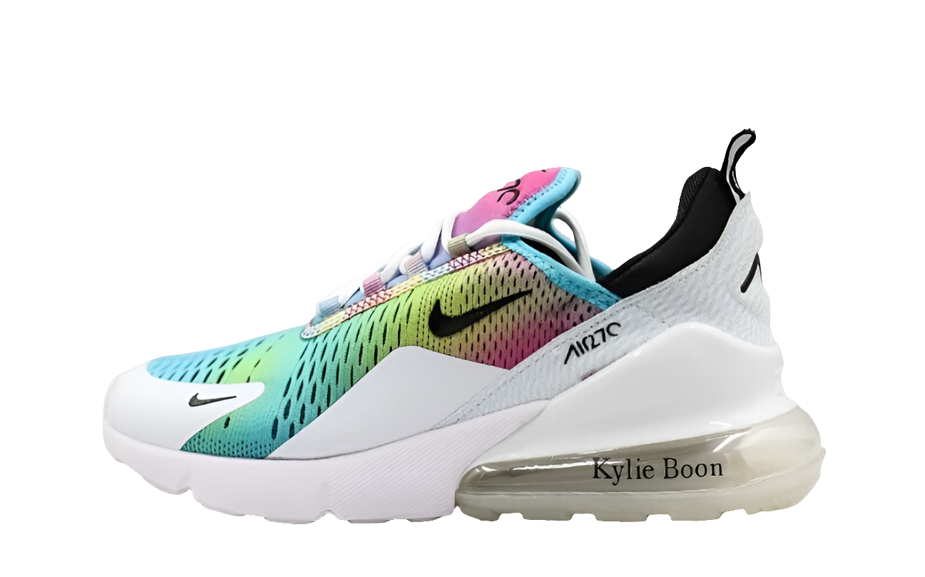 Les Baskets Nike Air Max 270 plus combinent un design élégant et une technologie de pointe. moderne et leur sur toute la longueur.pas cher. Le moins cher.