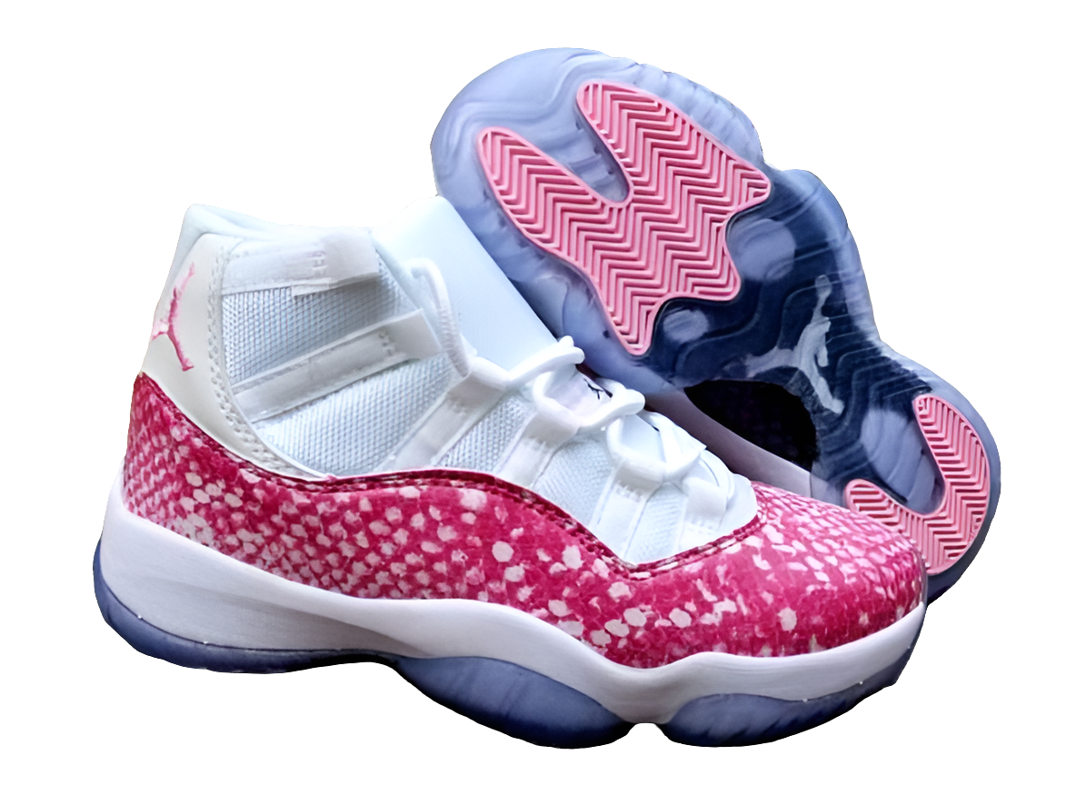 Les baskets Air Jordan 11 offrent un style emblématique et une performance remarquable.
leur design distinctif et l'utilisation de matériaux. Baskets pas Cher. Le moins cher.