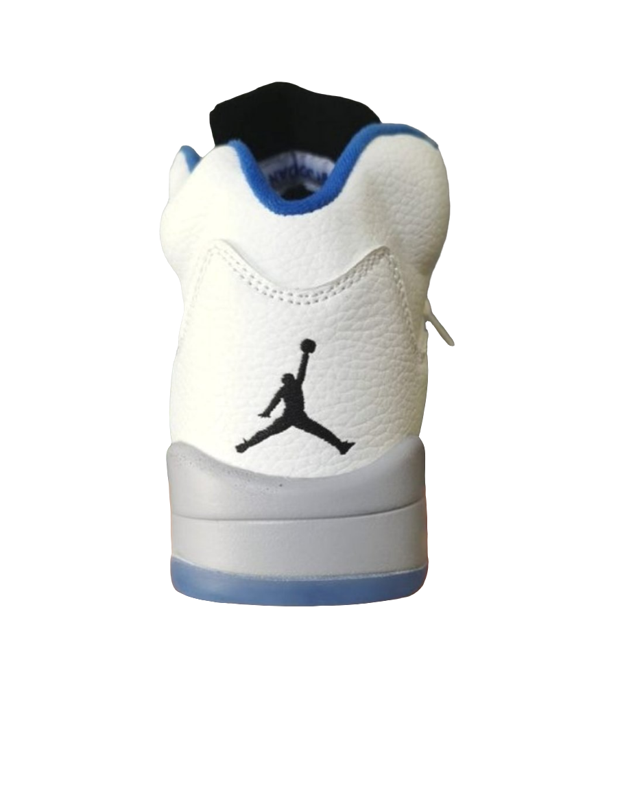 Les baskets Air Jordan 5 offrent un style iconique et une performance remarquable.
De plus,leur design distinctif et l'utilisation. Pas cher, sneakers verte