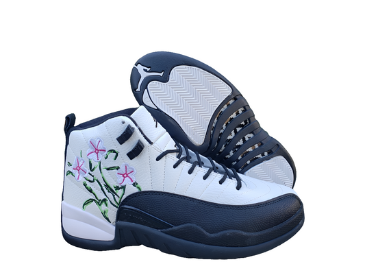 Les baskets Air Jordan 12 offrent un style iconique et une performance remarquable.
De plus,leur design distinctif et l'utilisation. Pas cher, sneakers