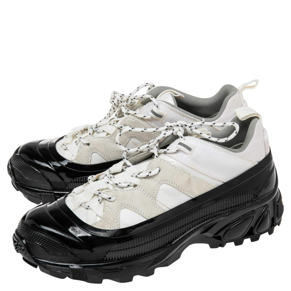 Les baskets Burberry incarnent un style emblématique et une sophistication britannique.
 leur design raffiné. Pas cher. Le moins cher.