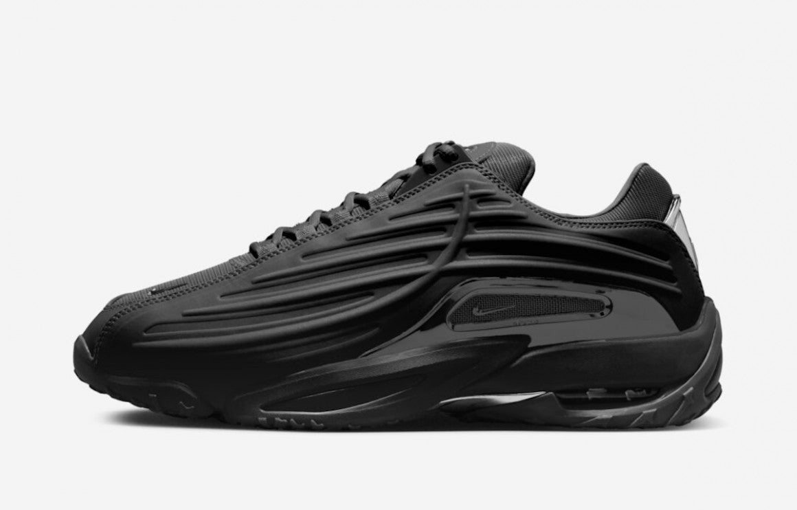 Les baskets Nike X Nocta Hot Step 2 incarnent l'alliance parfaite entre un style audacieux haut de gamme collaboration Nocta.pas cher