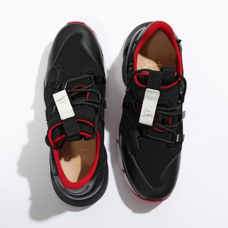 les sneakers Christian Louboutin Femme sont un témoignage de l'engagement de Christian Louboutin à combiner style et sophistication.