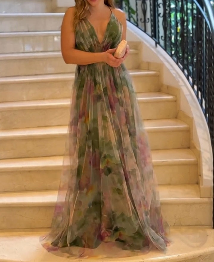 Premièrement : Cette Robe longues à imprimé floral , décolleté plongeant en V , bretelles spaghetti, élégante, taille haute , fente en maille Femme.