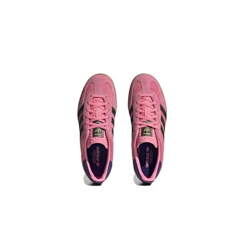 Premièrement : Les Adidas Gazelle Femme allient un style emblématique à une performance exceptionnelle.