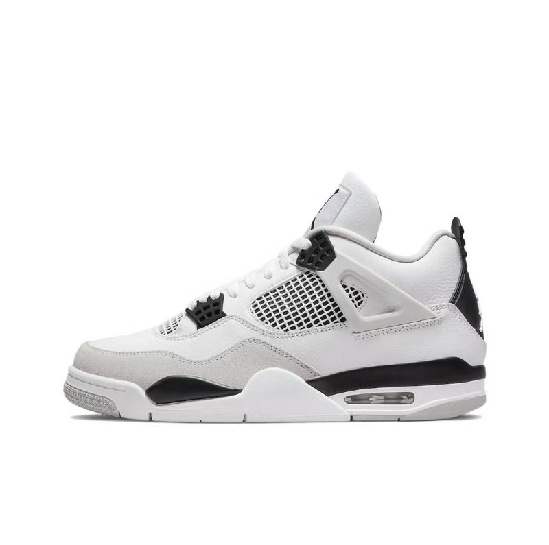 Premièrement : Les baskets Air Jordan 4 Femme se distinguent par leur design iconique et leur capacité à allier style et fonctionnalité.