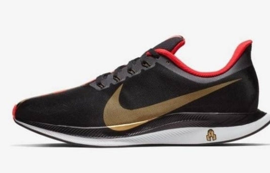 Les baskets Nike Air Zoom Femme se démarquent par leur design sportif et moderne, conçu pour maximiser les performances exceptionnelles