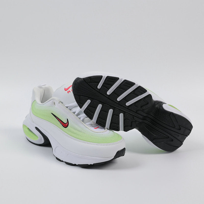 Les baskets Nike Air Max Portal incarnent un style moderne exceptionnelle. Avec leur design futuriste et épuré.pas cher.