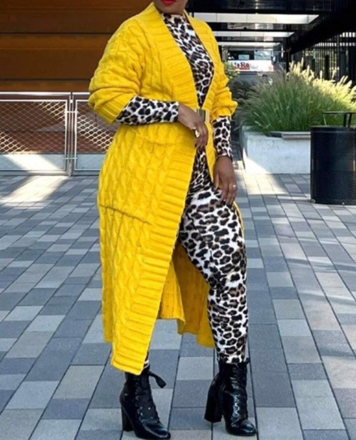 Long cable knit cardigan with pocket