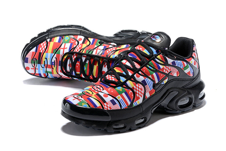 Résultats de l'évolution emblématique de la ligne Nike, les Nike TN Air Max Plus Femme sont un témoignage de l'engagement de Nike à combiner style et innovation.
