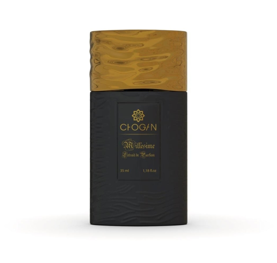 Les parfums Chogan pour homme offrent une combinaison parfaite d’élégance raffinée et de séduction intemporelle. Devenez irrésistible