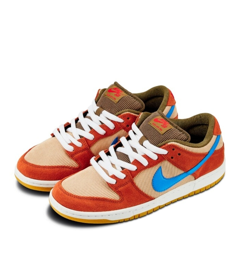 les baskets Nike SB Dunk femme Low sont un témoignage de l'engagement de Nike à combiner style et innovation.