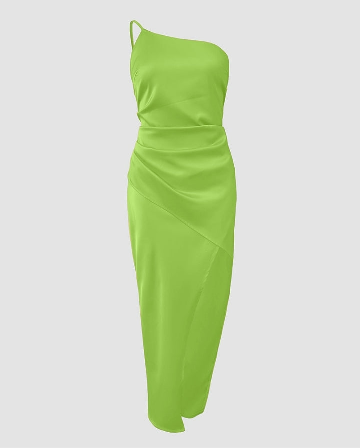 Premièrement : Cette Robe longue décontractée à une épaule sans manches , Froncée et fendue sur le côté Femme.
