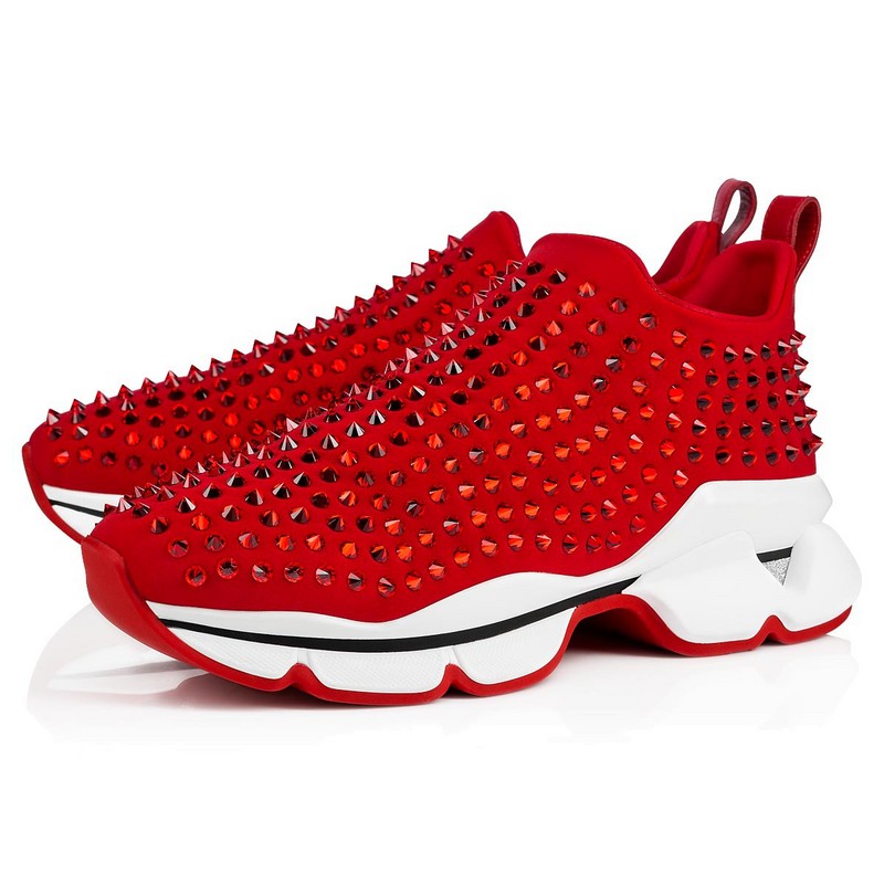 les sneakers Christian Louboutin Femme sont un témoignage de l'engagement de Christian Louboutin à combiner style et sophistication.