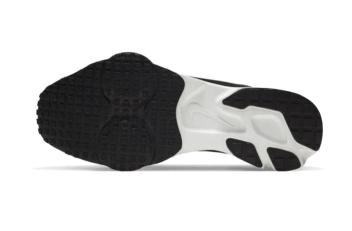 Les baskets Nike Air Zoom Femme se démarquent par leur design sportif et moderne, conçu pour maximiser les performances exceptionnelles