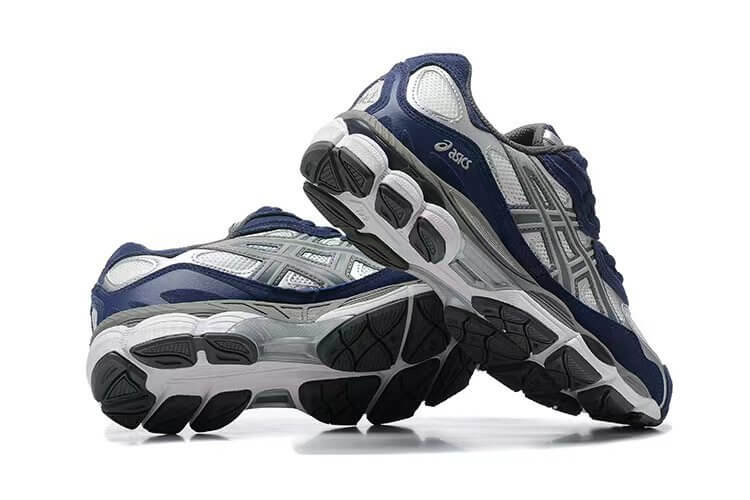 Premièrement :Les baskets Asics offrent une combinaison parfaite de style et de performance. Leur design élégant et leurs technologies de pointe les rendent idéales pour les coureurs et les amateurs de mode.