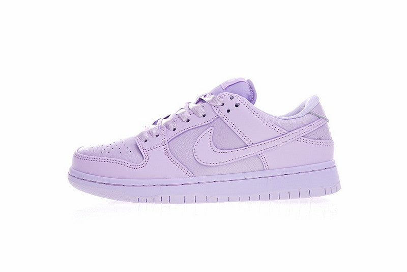 les baskets Nike SB Dunk femme Low sont un témoignage de l'engagement de Nike à combiner style et innovation.