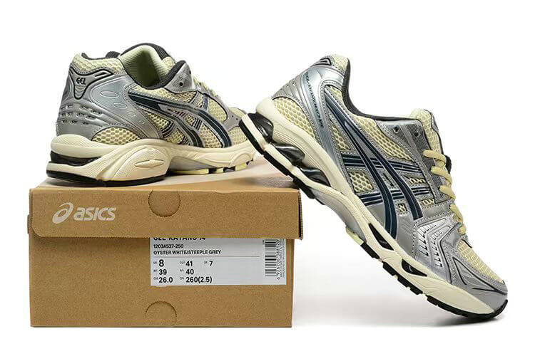Premièrement :Les baskets Asics GEL-KAYANO offrent une combinaison parfaite de style et de performance.