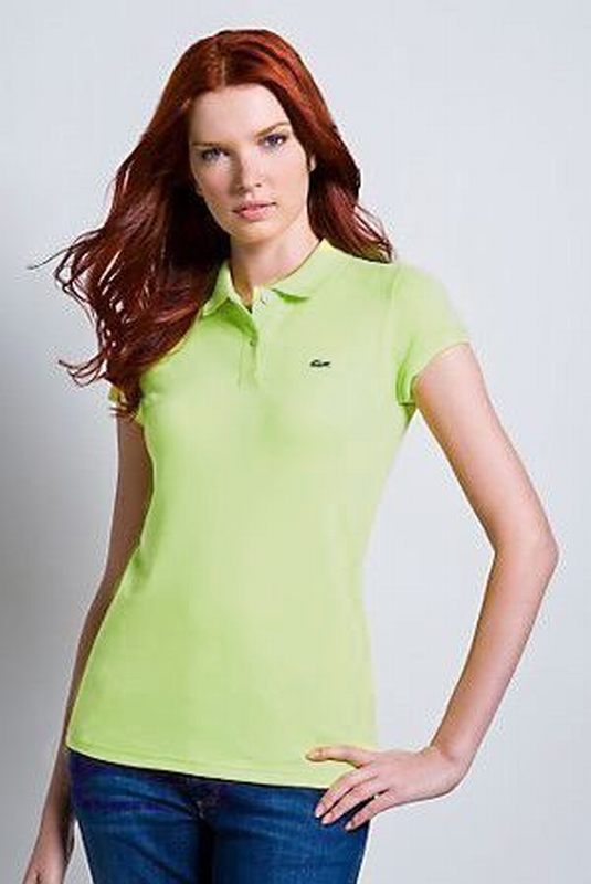 Premièrement :Les polos Lacoste Femme offrent une élégance et une qualité inégalées.