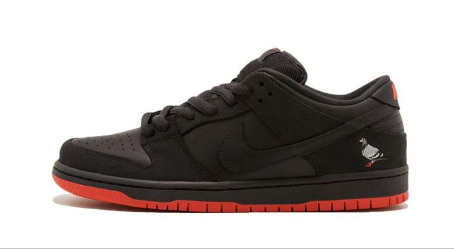 les baskets Nike SB Dunk femme Low sont un témoignage de l'engagement de Nike à combiner style et innovation.
