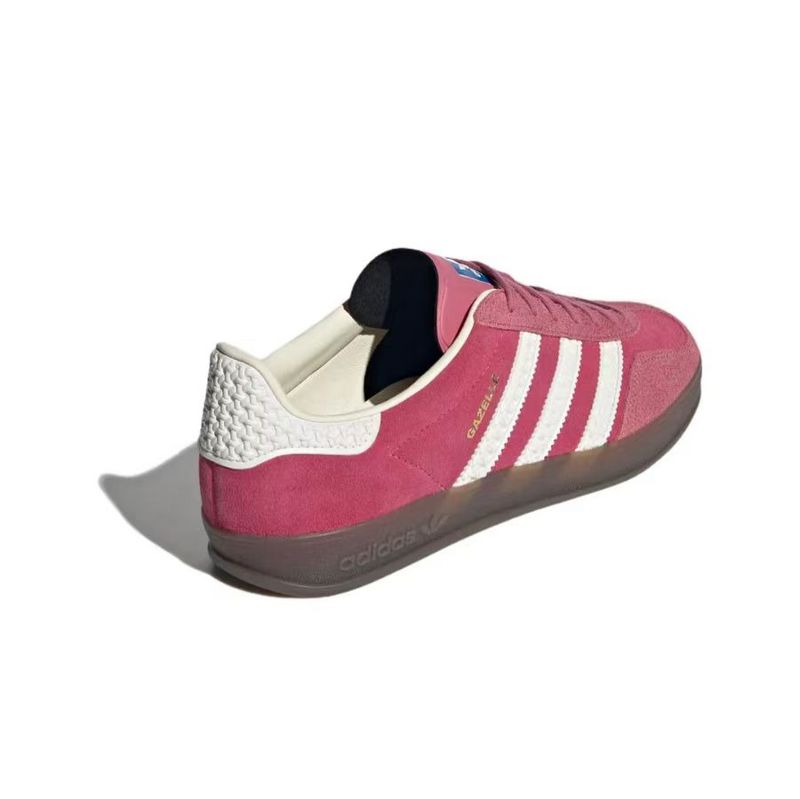 Premièrement : Les Adidas Gazelle Femme allient un style emblématique à une performance exceptionnelle.