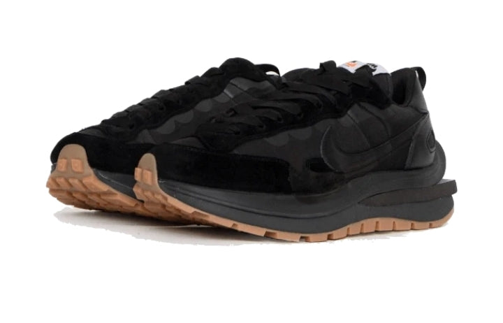 Baskets Nike LD Waffle X Sacai Femme sont un témoignage de l'engagement de Nike à combiner style et innovation.