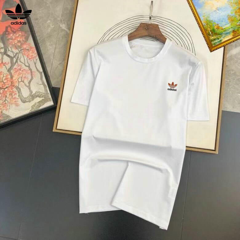 Découvrez notre collection exclusive de polos Adidas pour femme, alliant élégance sportive et confort optimal.