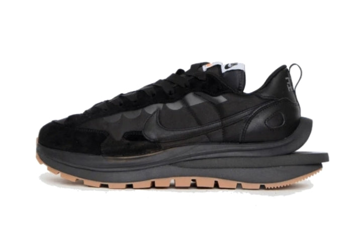 Baskets Nike LD Waffle X Sacai Femme sont un témoignage de l'engagement de Nike à combiner style et innovation.