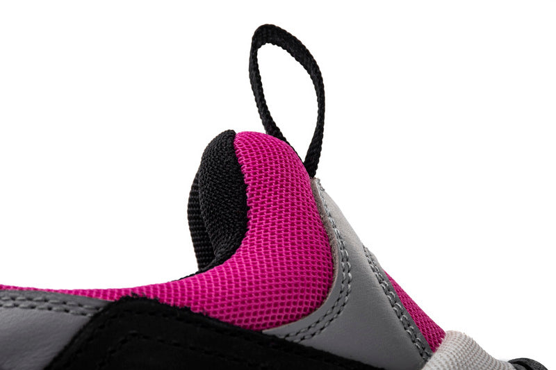 les sneakers Balenciaga Triple S "Beige Green Yellow" Femme sont un témoignage de l'engagement de Balenciaga à combiner style et innovation.