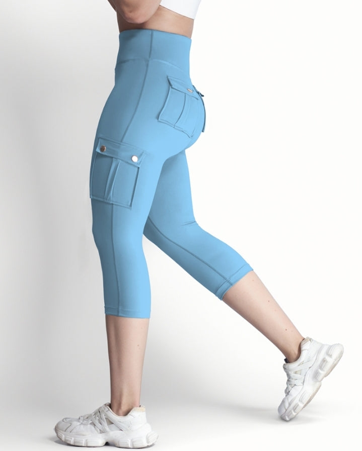 Premièrement : Ce Legging de motard taille haute avec poches à rabat pour soulever les fesses.