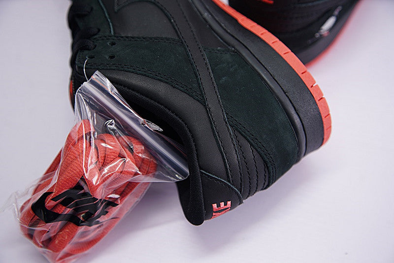 les baskets Nike SB Dunk femme Low sont un témoignage de l'engagement de Nike à combiner style et innovation.