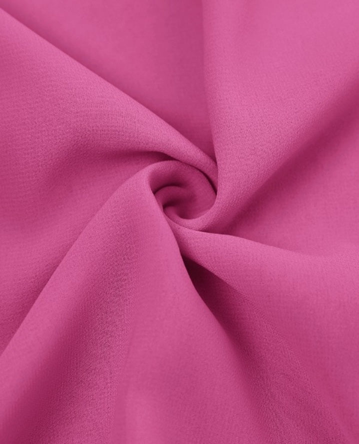 Premièrement : Ce Débardeur à col en U et bretelles épaisses avec détails en dentelle contrastée femme.