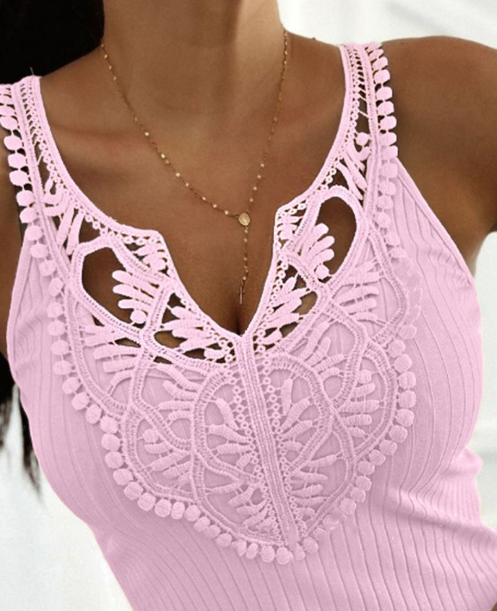 Premièrement : Ce Haut en tricot sans manches à col en V et dentelle contrastante Femme.
