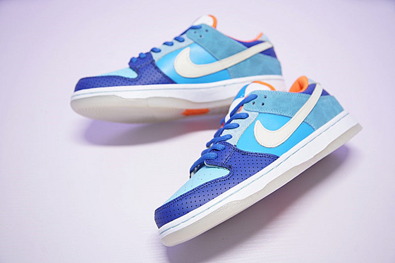 les baskets Nike SB Dunk femme Low sont un témoignage de l'engagement de Nike à combiner style et innovation.