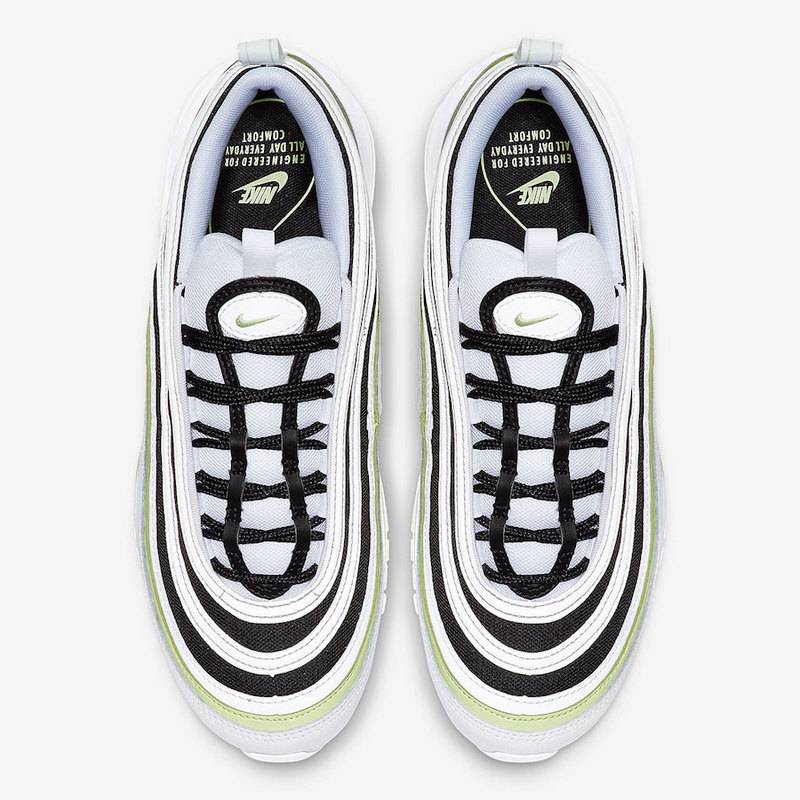 Les baskets Nike Air Max 97 Femme sont des pièces maîtresses de la mode. Avec un look décontractée style iconique tendance olution emblématique de la ligne Nike, les Nike Air Max 97 sont un témoignage de l'engagement de Nike à combiner style et innovation.