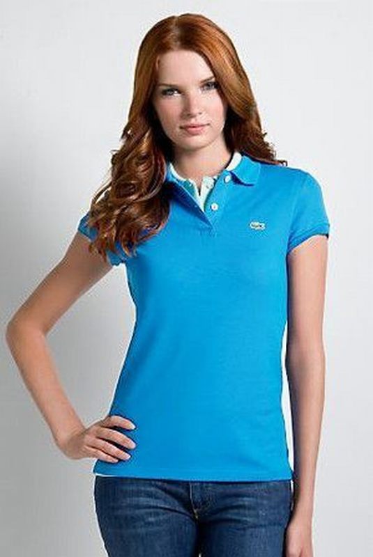 Premièrement :Les polos Lacoste Femme offrent une élégance et une qualité inégalées.